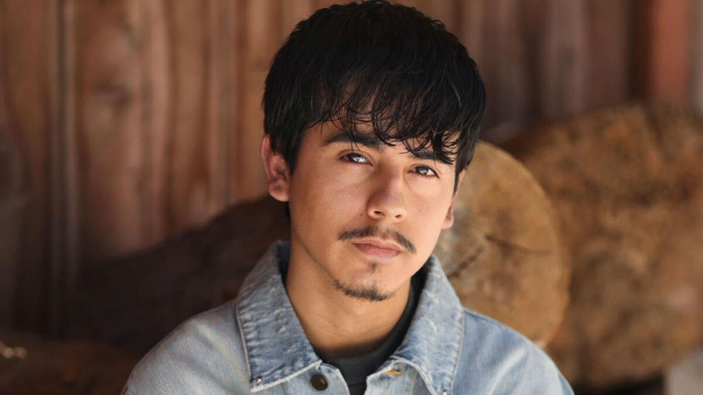 alt="Ivan Cornejo standing – estimate of Ivan Cornejo height"