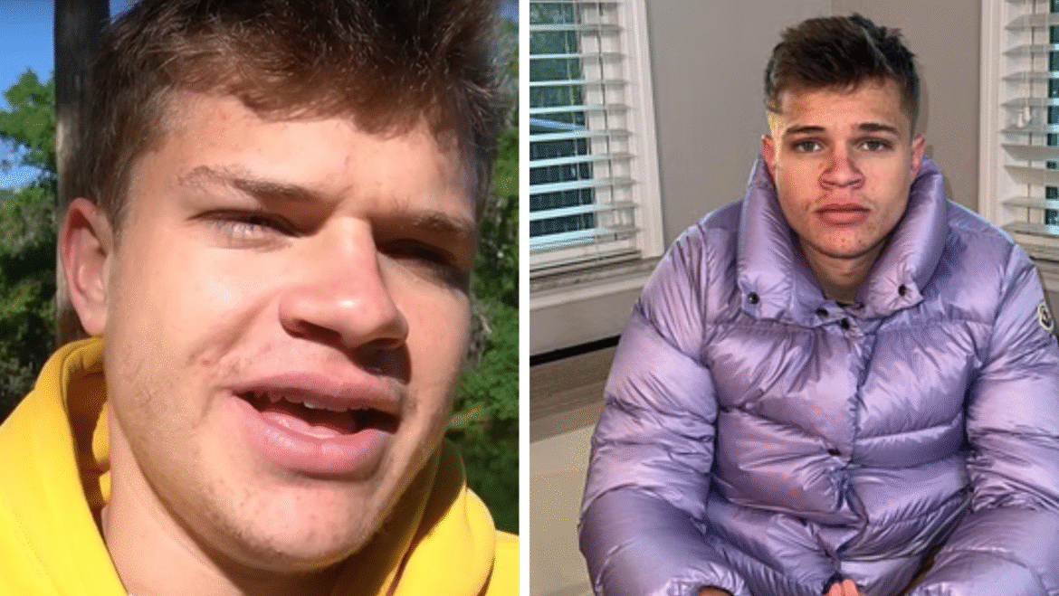 wearmagazines Profile photo of Jynxzi smiling during a Twitch stream – Jynxzi net worth 2025