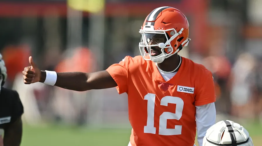 alt="Shedeur Sanders NIL endorsement deal contributing to $6M net worth"

