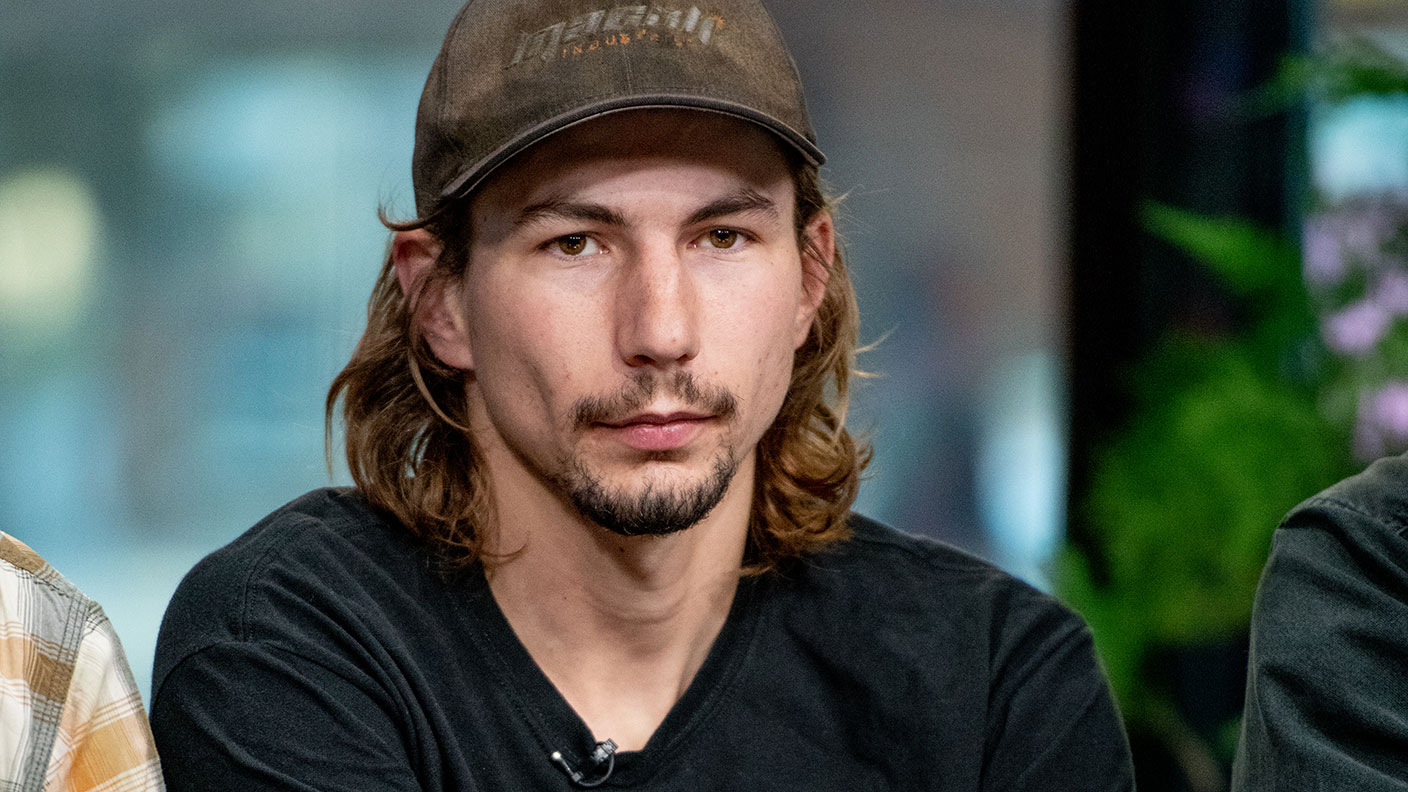 Parker Schnabel Net Worth 2025 His Wife & House Revealed