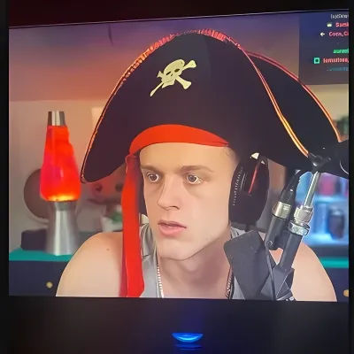 Joe Bartolozzi net worth from TikTok and Twitch